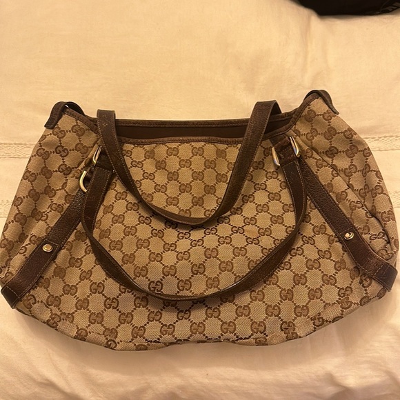 Vintage Gucci Shoulder Bag ✨ - Picture 2 of 5